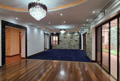 4 Bed Townhouse with En Suite in Lavington - 3