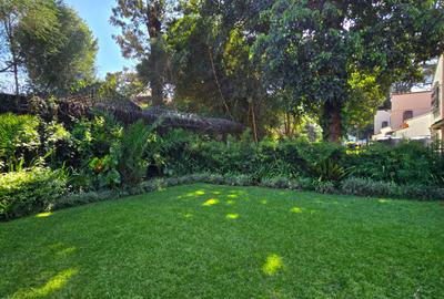 4 Bed Townhouse with En Suite in Muthaiga - 3