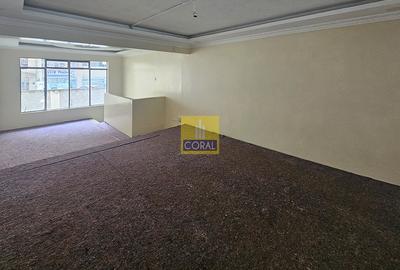 500 ft² Office in Parklands - 4