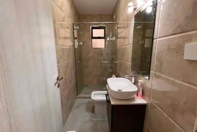 Serviced 1 Bed Apartment with En Suite at St Michaels Road