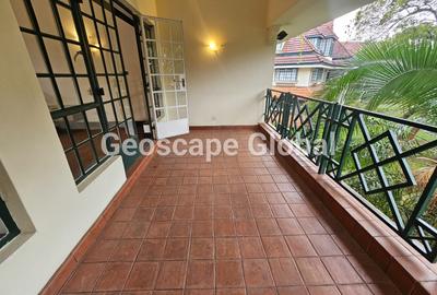 4 Bed Apartment with En Suite in Lavington