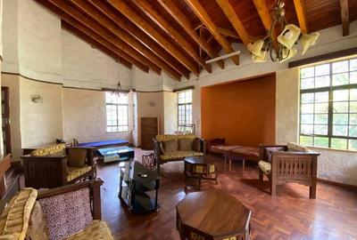 4 Bed House with En Suite at Karen - 2