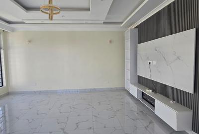 4 Bed House with En Suite at Kamakis - 4