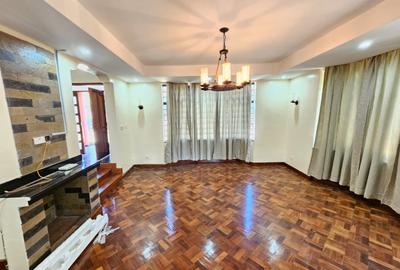 4 Bed House with En Suite in Runda - 3