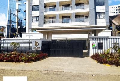 1 Bed Apartment with Gym in Kilimani