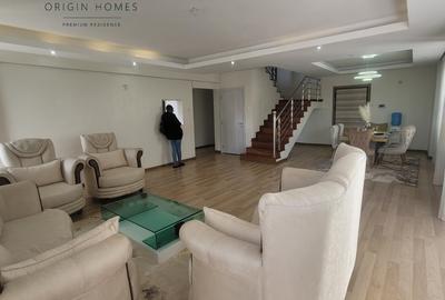 Furnished 5 Bed Apartment with En Suite at Parklands