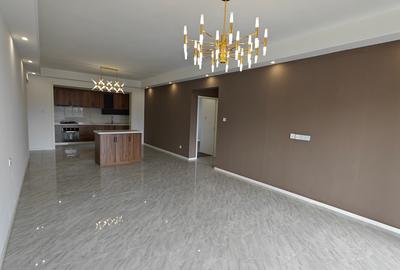 2 Bed Apartment with En Suite at Off Lenana Road