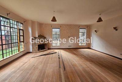 4 Bed House with En Suite in Spring Valley