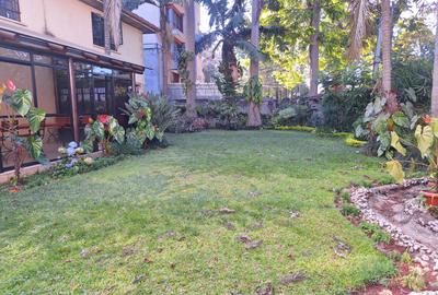 4 Bed Townhouse with En Suite in Westlands Area