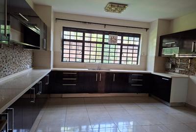 4 Bed Townhouse with En Suite in Runda - 4