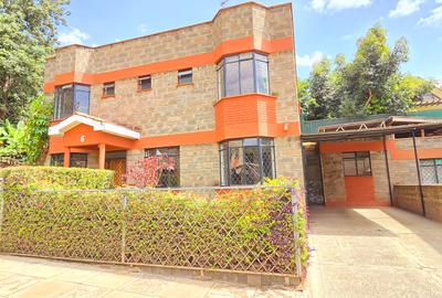 4 Bed Townhouse with En Suite at Convent Drive