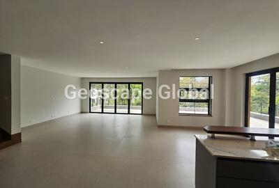 4 Bed House with En Suite in Loresho - 2