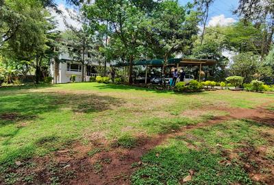 Land in Lavington