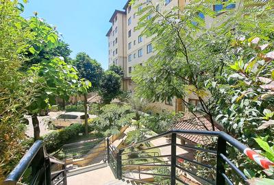 Serviced 2 Bed Apartment with En Suite at Upper Hill