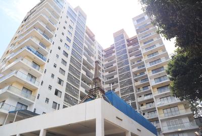 3 Bed Apartment with En Suite at Brookside Drive