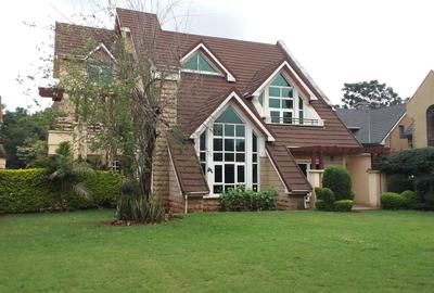 5 Bed Townhouse with En Suite at Lavington Road