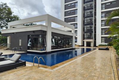 1 Bed Apartment with En Suite in Lavington