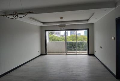 2 Bed Apartment with En Suite in Riverside