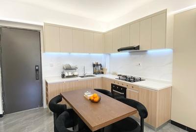 Serviced 1 Bed Apartment with Swimming Pool in Kilimani - 3