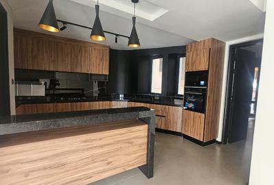 3 Bed Apartment with En Suite at Peponi Road - 3