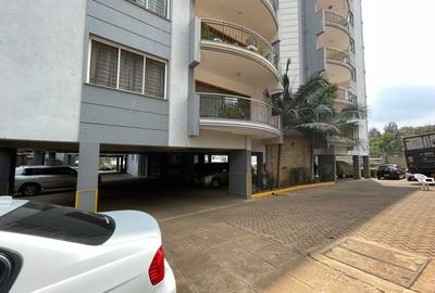 3 Bed Apartment with En Suite in Kileleshwa