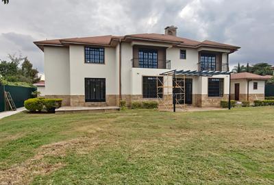 6 Bed House with En Suite in Karen