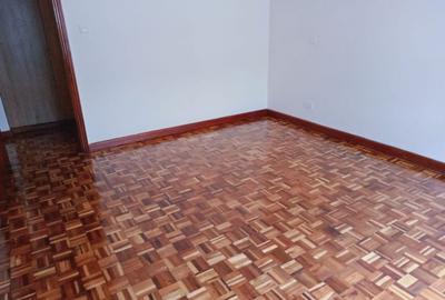 Serviced 3 Bed Apartment with En Suite in Westlands Area - 3