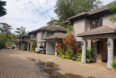 4 Bed Townhouse with En Suite at Peponi Rd