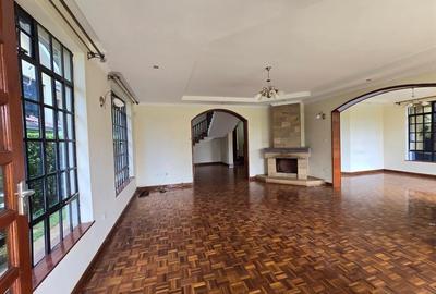 4 Bed Townhouse with En Suite in Lavington