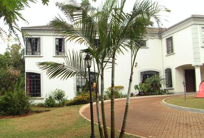 4 Bed Villa with En Suite in Runda