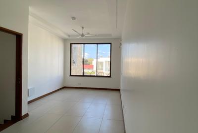 4 Bed Villa with En Suite in Nyali Area - 3