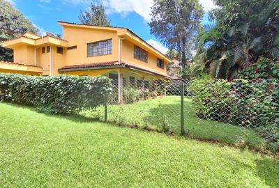 4 Bed Townhouse with En Suite at Off James Gichuru.