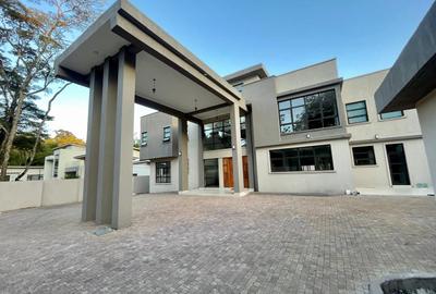 5 Bed House with En Suite in Karen