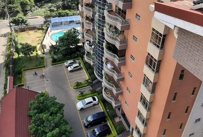 5 Bed Apartment with En Suite at Arwing Kodek Road