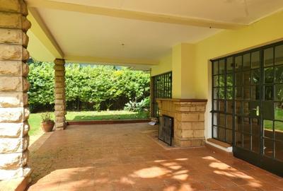 5 Bed Townhouse with En Suite in Rosslyn - 4