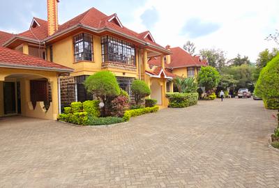 5 Bed Townhouse with En Suite at Lavington Road