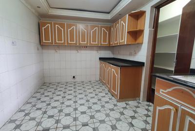 3 Bed House with Garden at Old Runda - 4