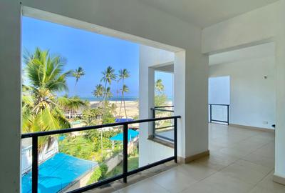 3 Bed Apartment with En Suite in Bamburi