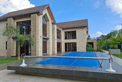 4 Bed House with En Suite in Runda - 2