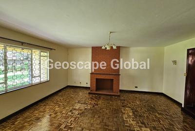 4 Bed House with En Suite in Runda