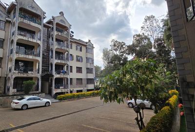 3 Bed Apartment with En Suite at Kilimani Road - 3