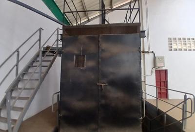 15,600 ft² Warehouse with Parking in Ruaka - 2