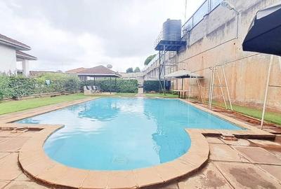 5 Bed House with En Suite in Westlands Area