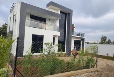 5 Bed House with En Suite at Mugutha