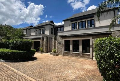 4 Bed Townhouse with En Suite in Runda