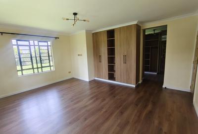 3 Bed House with En Suite in Cianda - 4
