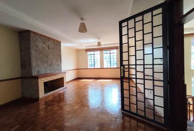5 Bed House with Garden in Runda - 4
