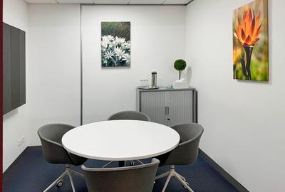 Furnished 50 m² Office with Service Charge Included at Links Road
