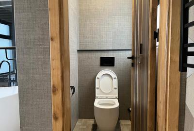 4 Bed Townhouse with En Suite in Lavington - 4