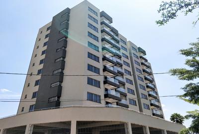 2 Bed Apartment with En Suite at Ojijo Road